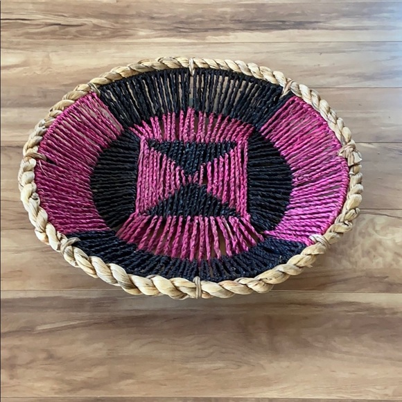 Medium Wicker Boho wall basket decor - Picture 3 of 10